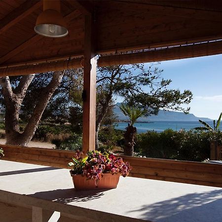 Casa Con Verande Sul Mare A 2 Minuti A Piedi Dalla Spiaggia 库斯托纳奇 外观 照片