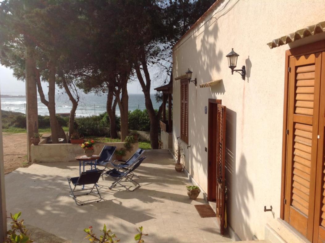 Casa Con Verande Sul Mare A 2 Minuti A Piedi Dalla Spiaggia 库斯托纳奇 外观 照片