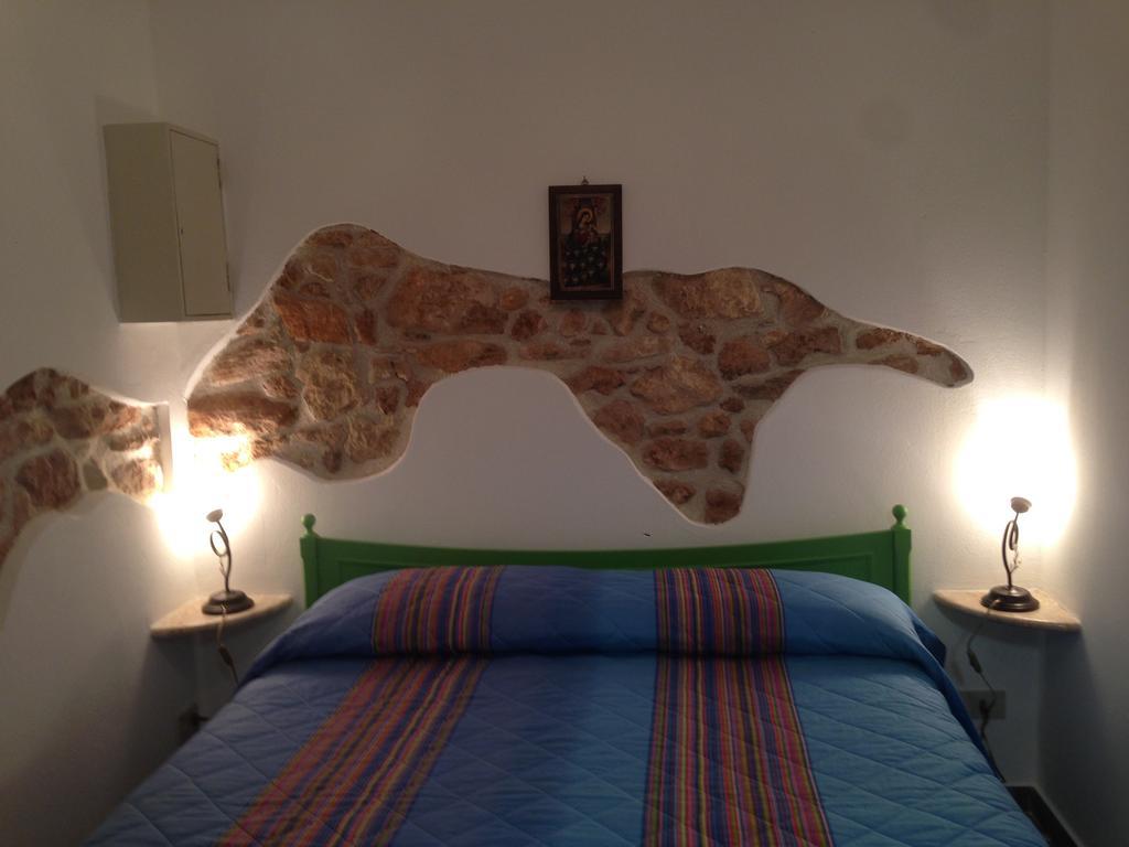Casa Con Verande Sul Mare A 2 Minuti A Piedi Dalla Spiaggia 库斯托纳奇 客房 照片